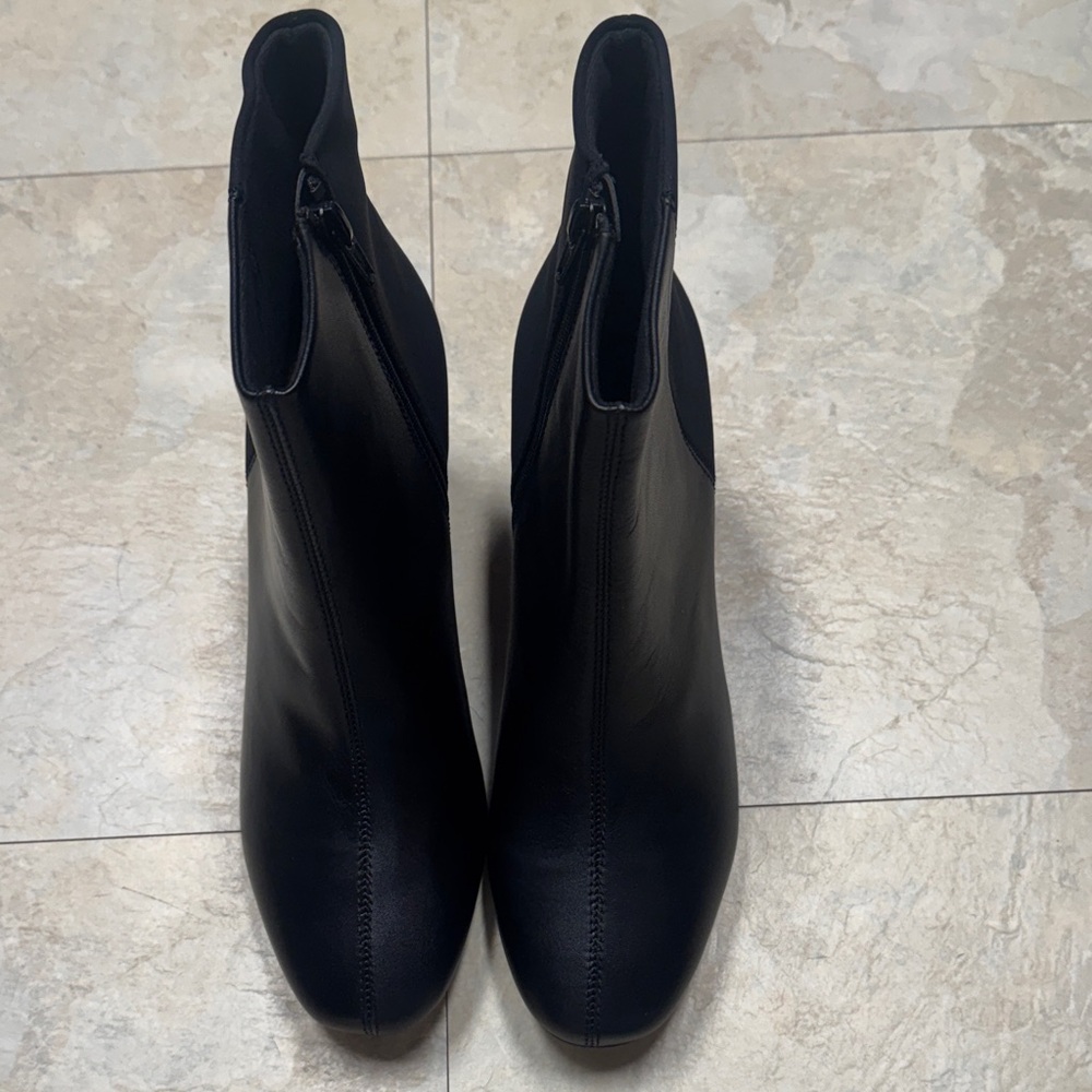 Clarks NEW 9.5 Chantelle Stone Womens Black Leather Ankle & Booties Boots shoes - Picture 3 of 12